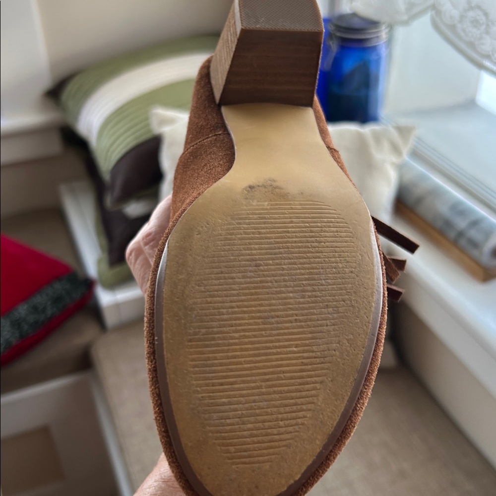 # 141 suede 100% leather fringe boots size 6 - Picture 4 of 6